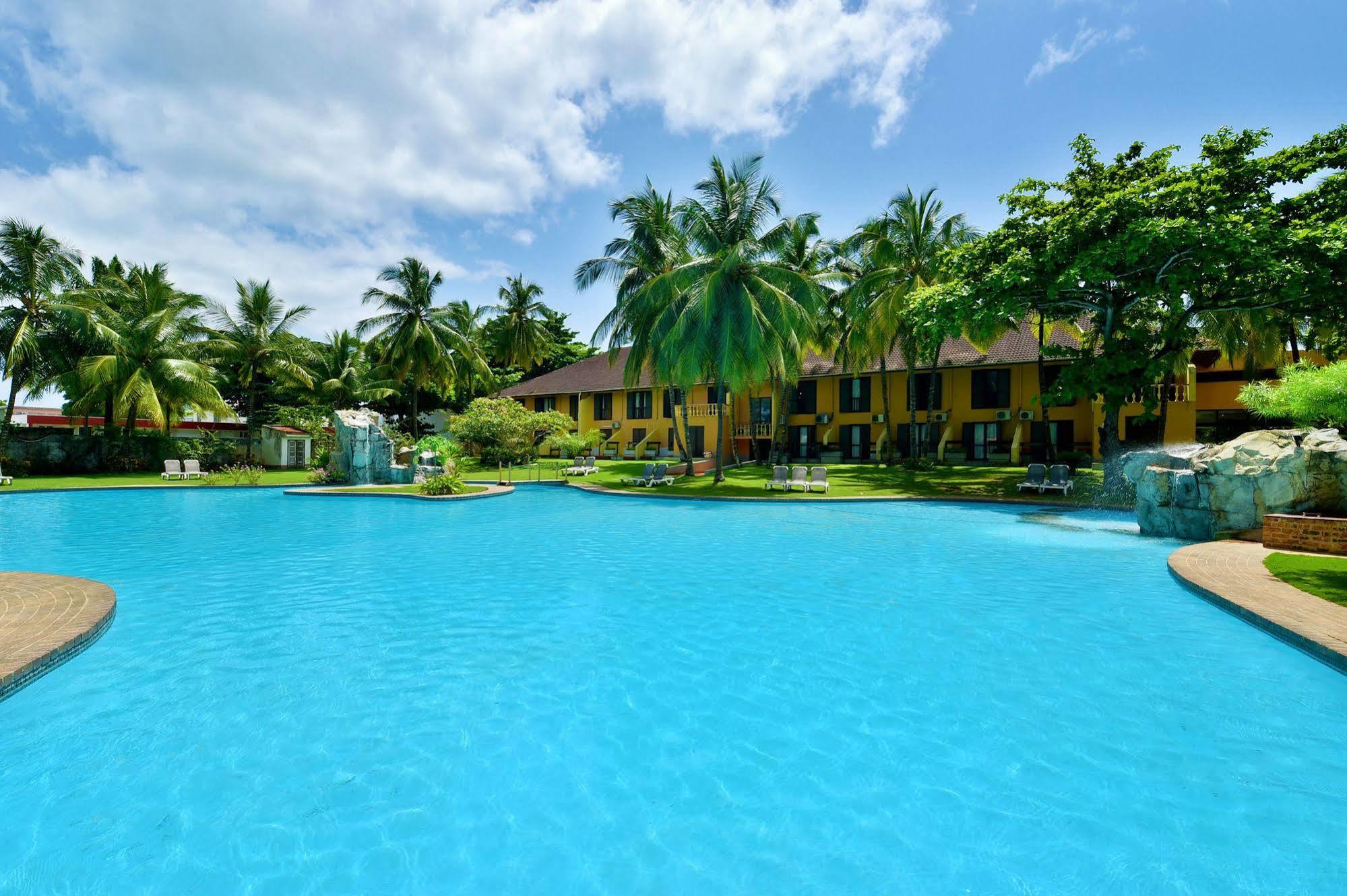 Отель Pestana Miramar Сан-Томе Экстерьер фото